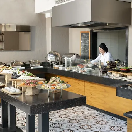 מלון Rixos Pera