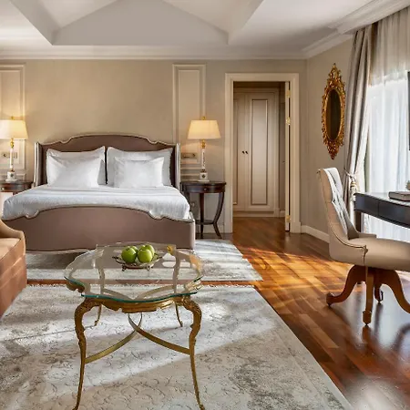 מלון Rixos Pera 5*