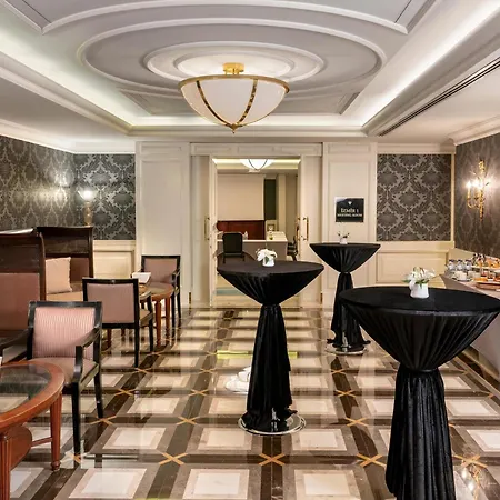 Rixos Pera - Nickelodeon Play Access Hotel