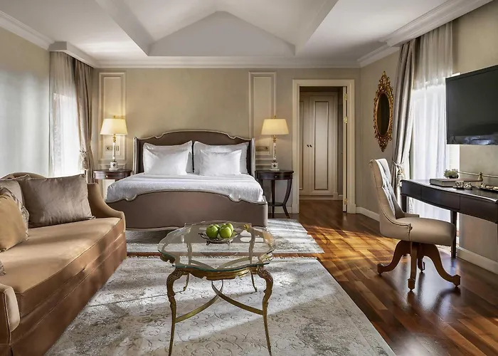 Отель Rixos Pera